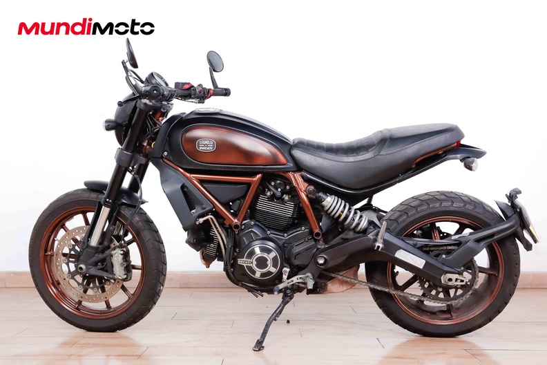 Motorbike image 5