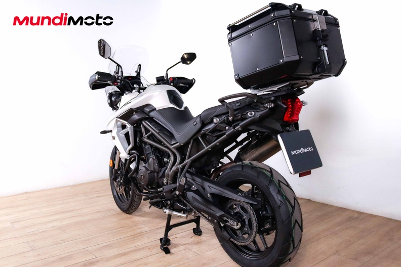 Motorbike image 6