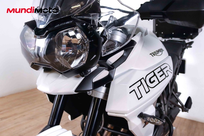 Motorbike image 8