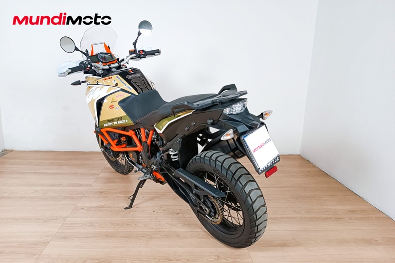 Motorbike image 7