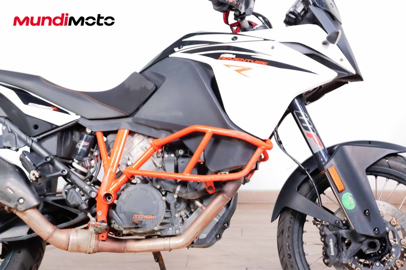 Motorbike image 12