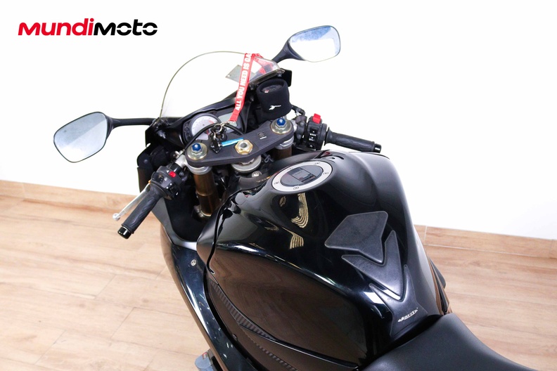 Motorbike image 10