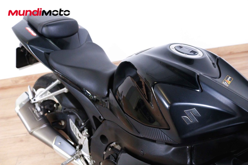 Motorbike image 13