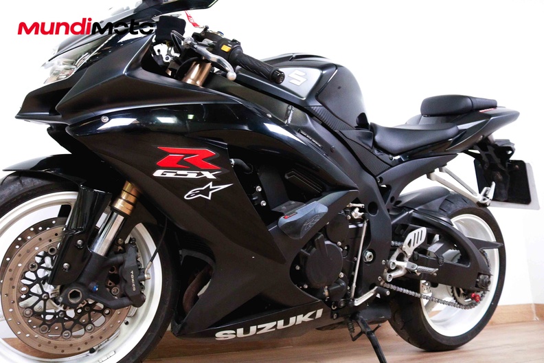 Motorbike image 8