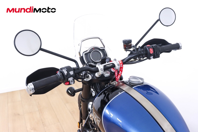 Motorbike image 10