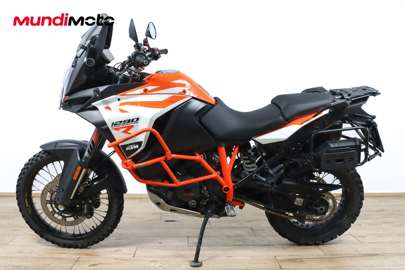 Motorbike image 5