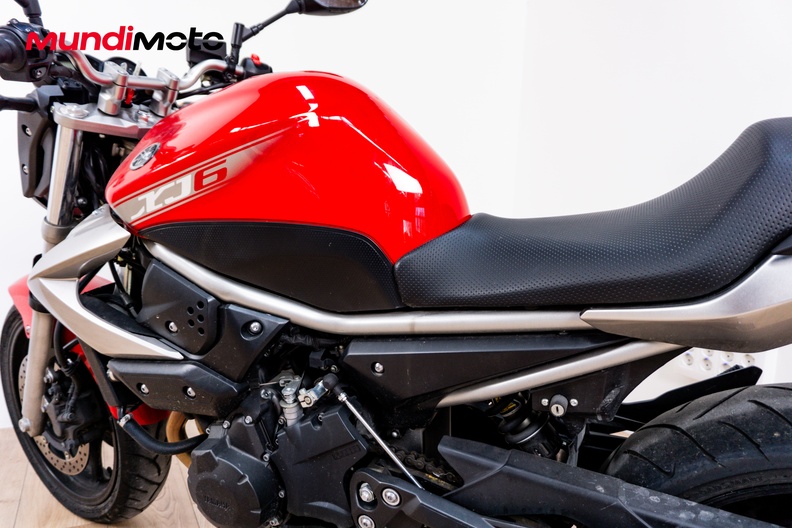 Motorbike image 8