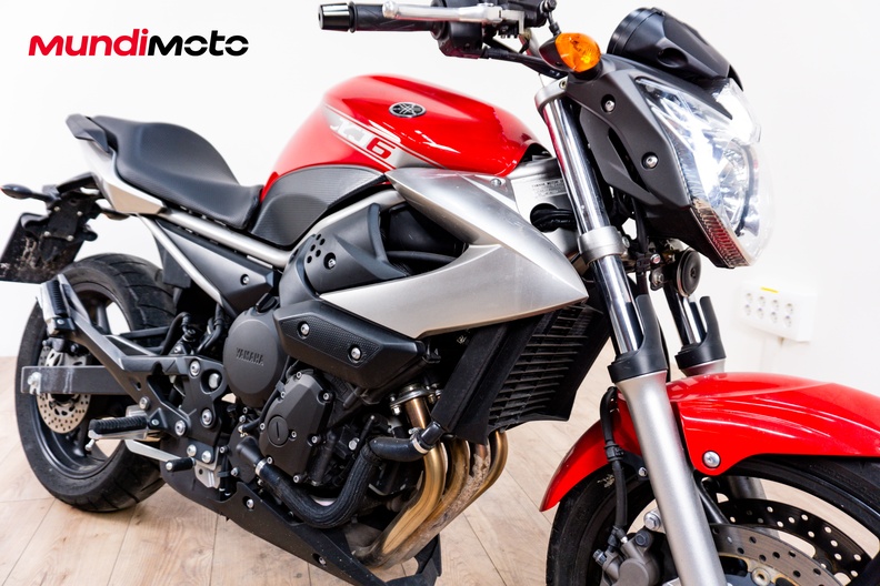 Motorbike image 4