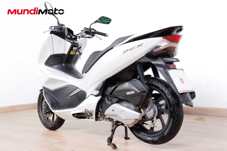 Motorbike image 6