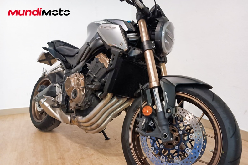 Motorbike image 4