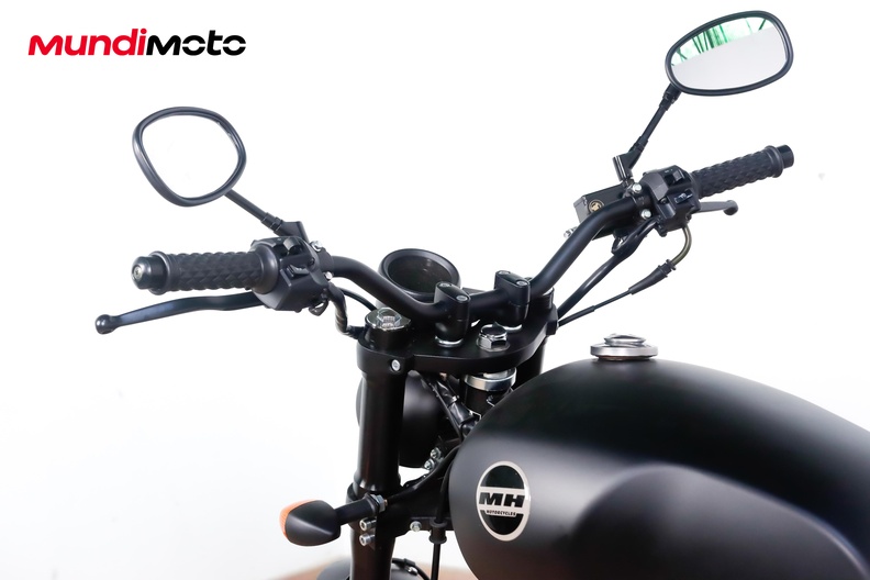Motorbike image 10