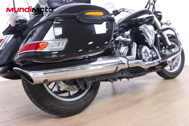 Motorbike image 3