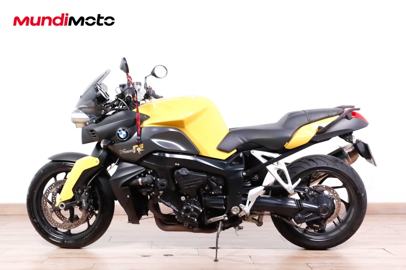 Motorbike image 5