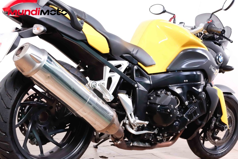 Motorbike image 3