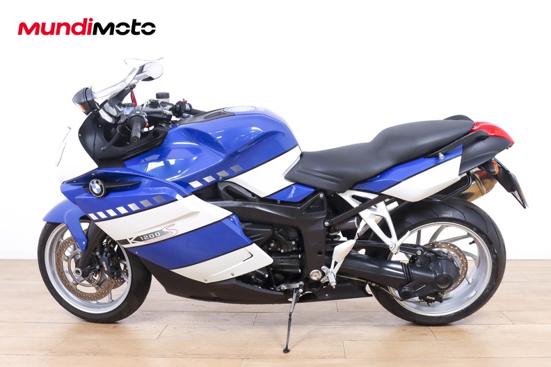 Motorbike image 5
