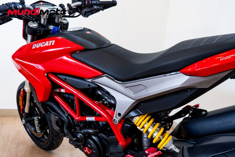 Motorbike image 8