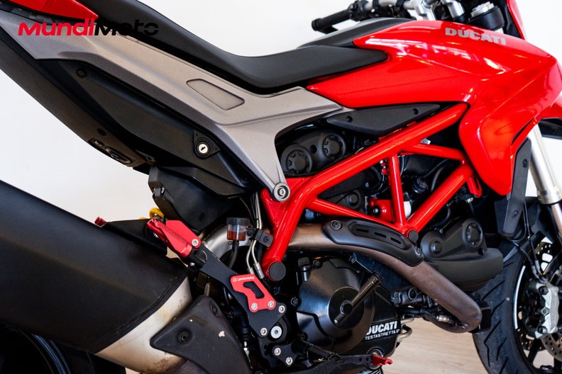 Motorbike image 3