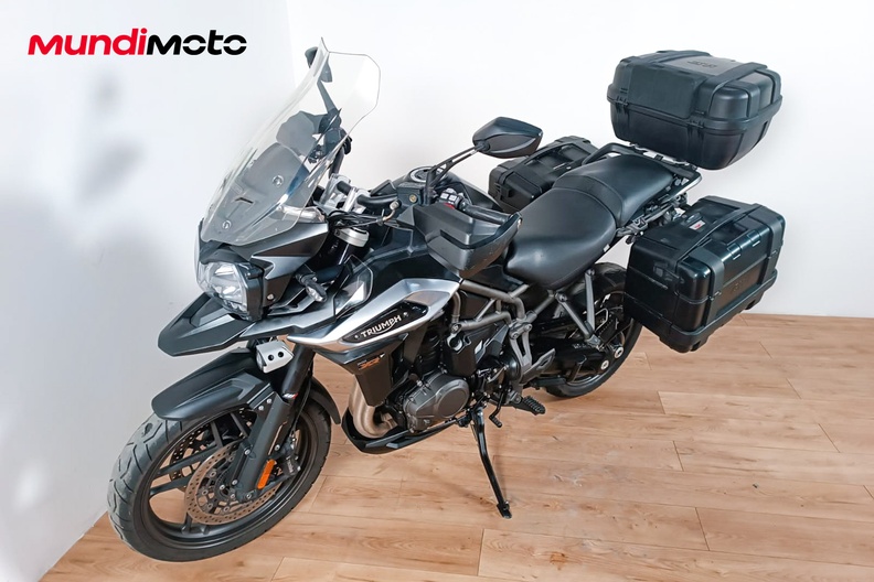 Motorbike image 6