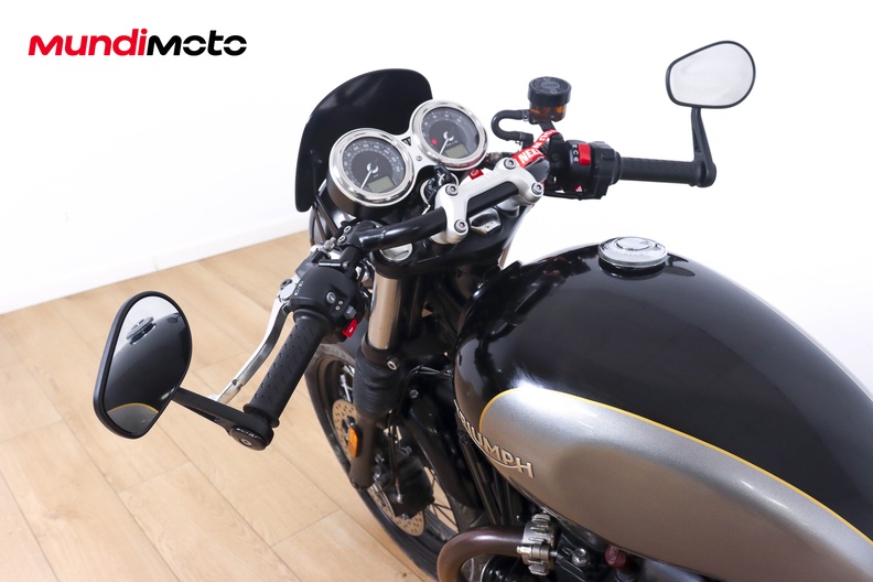 Motorbike image 10