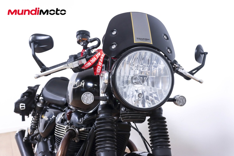 Motorbike image 4