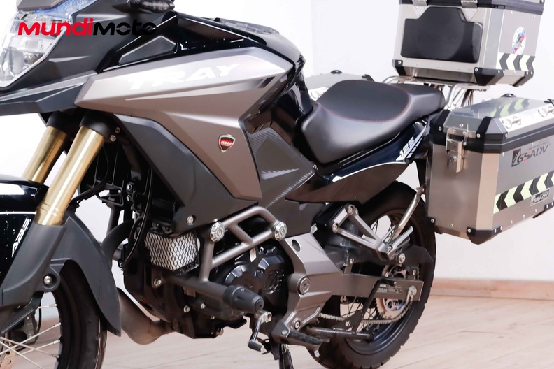 Motorbike image 8