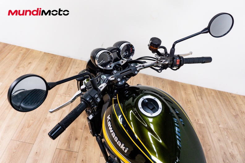 Motorbike image 10