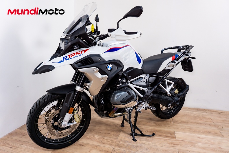 Motorbike image 6