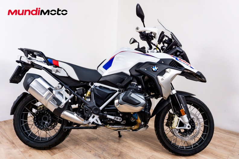 Motorbike image 0