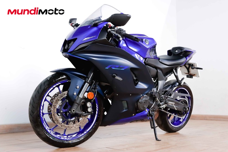 Motorbike image 7