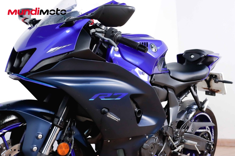 Motorbike image 8
