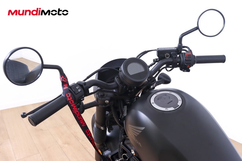 Motorbike image 10