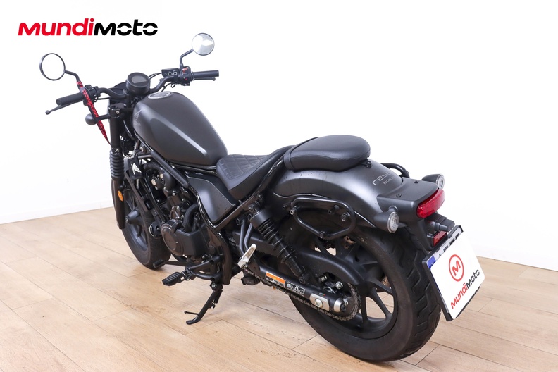 Motorbike image 6