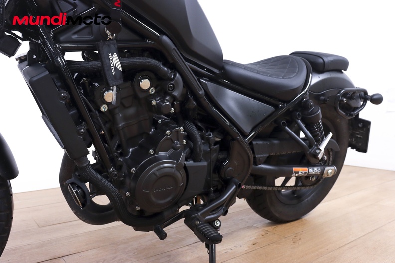 Motorbike image 8