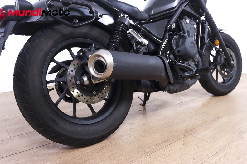 Motorbike image 3