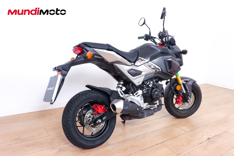 Motorbike image 2