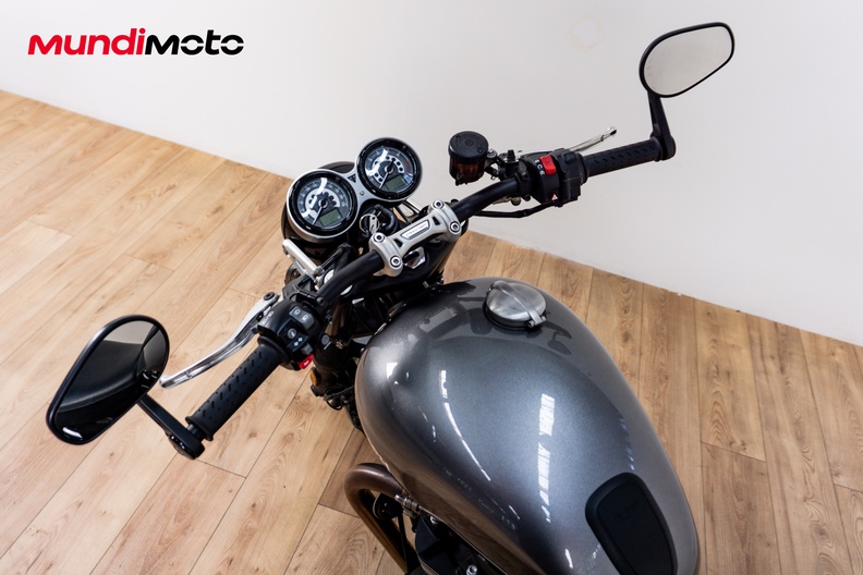 Motorbike image 10