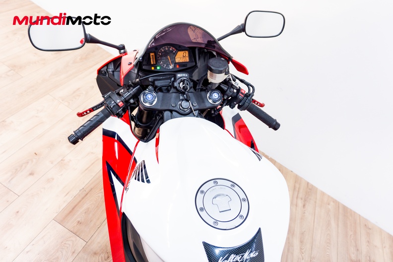 Motorbike image 10