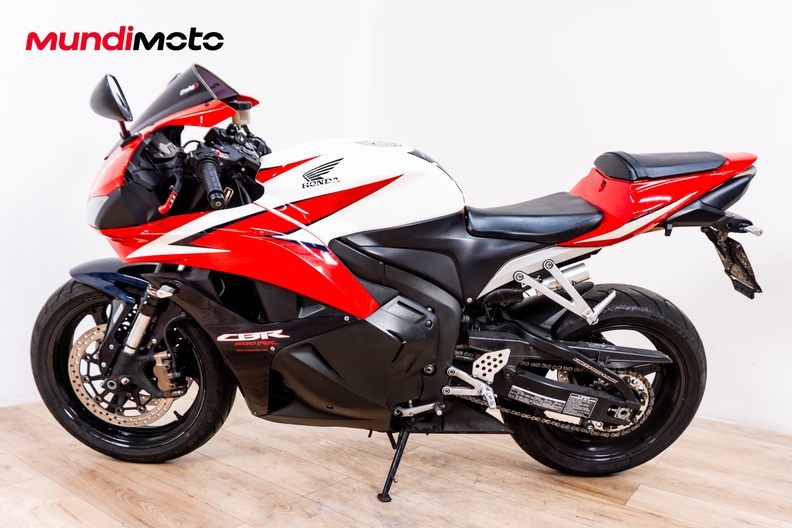 Motorbike image 5