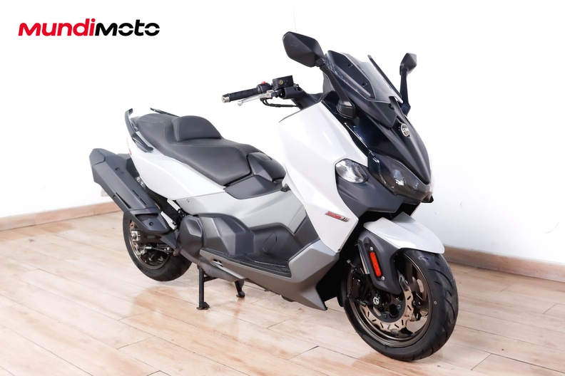 Motorbike image 1