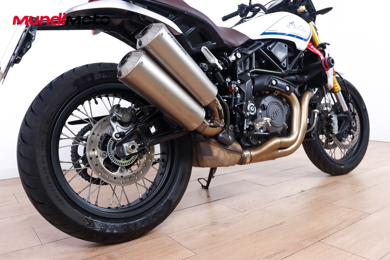 Motorbike image 3