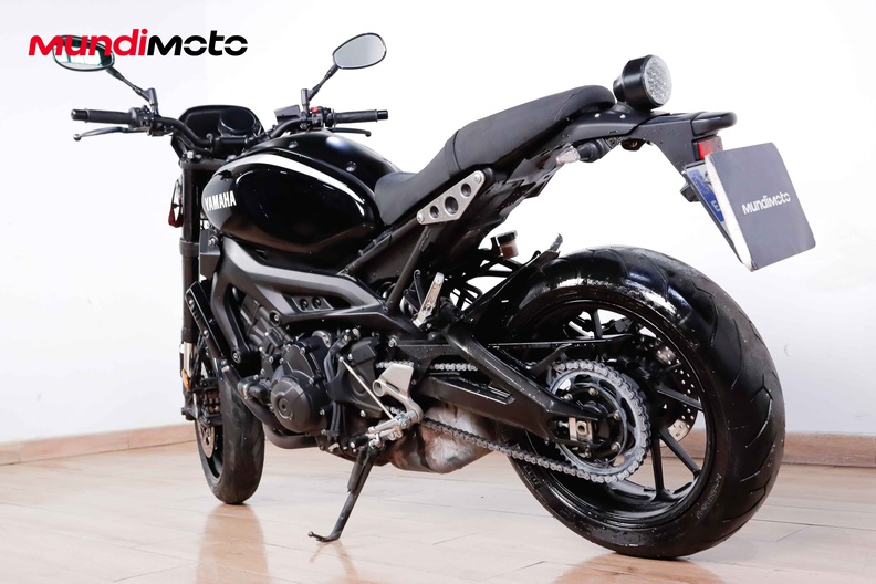 Motorbike image 6