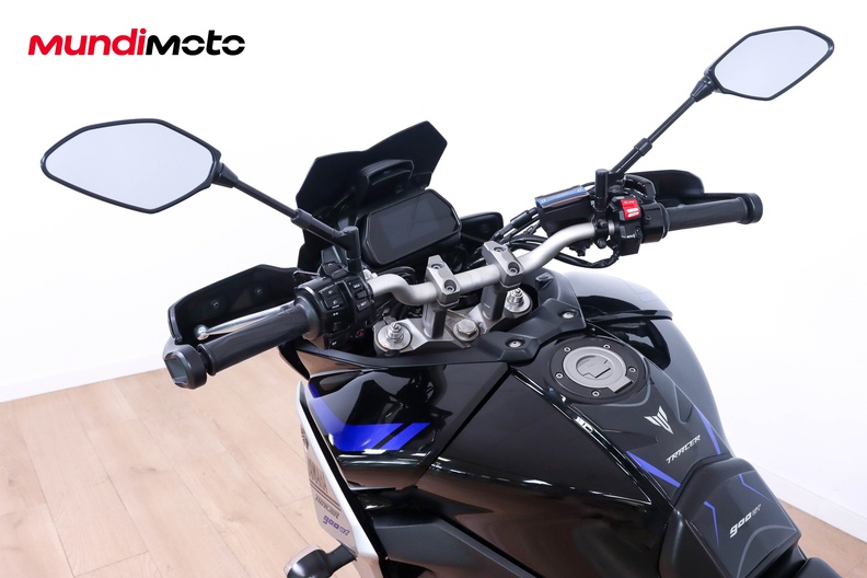Motorbike image 10