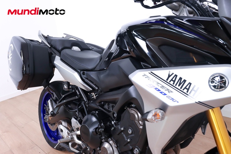 Motorbike image 12
