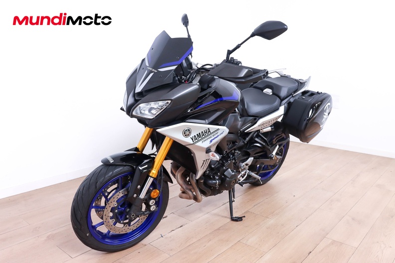 Motorbike image 6