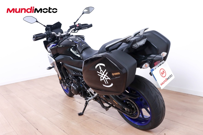 Motorbike image 7
