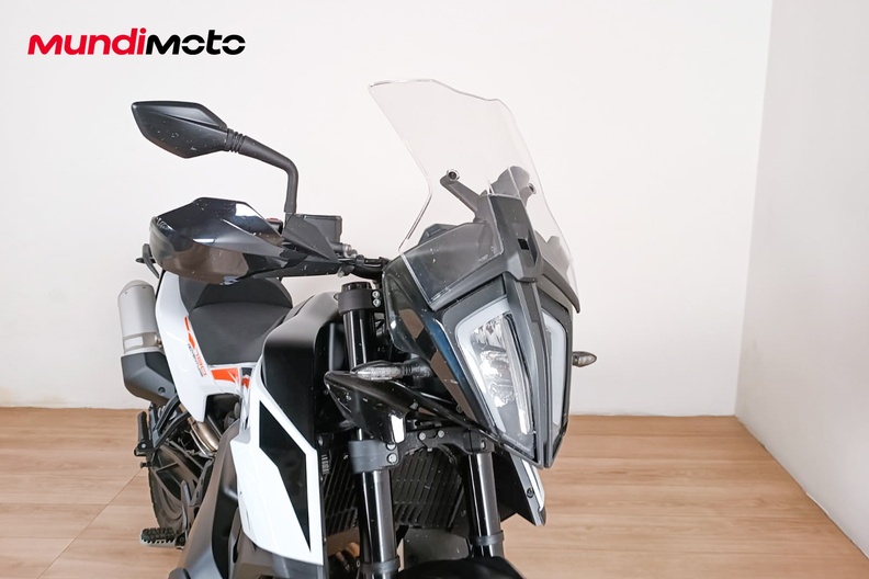 Motorbike image 4