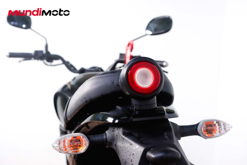 Motorbike image 9