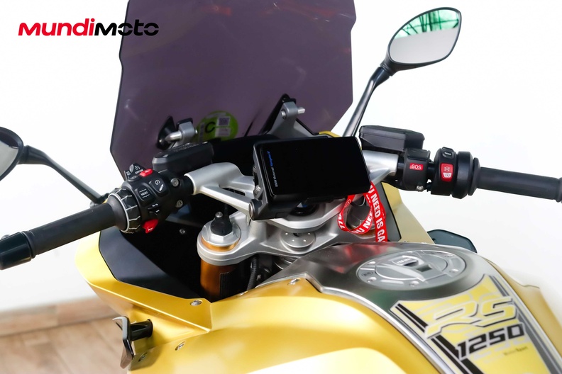 Motorbike image 10