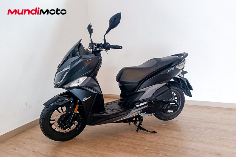Motorbike image 6