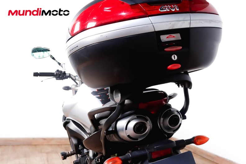Motorbike image 9